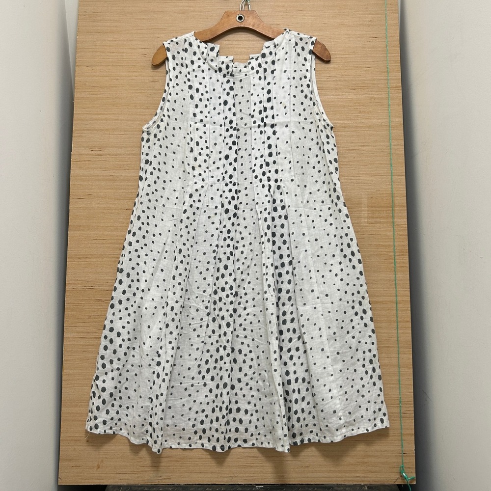 White Black Polka Dot Pintuck Pleated Linen Blend Sleeveless Shift Dress Pockets